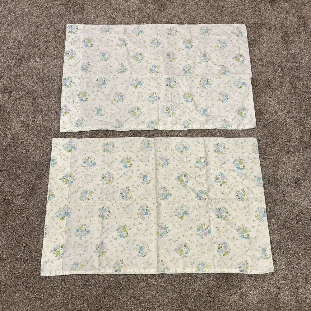 VTG 2 Cannon Monticello Muslin Standard Pillowcases Floral Boho Hippy Mod USA